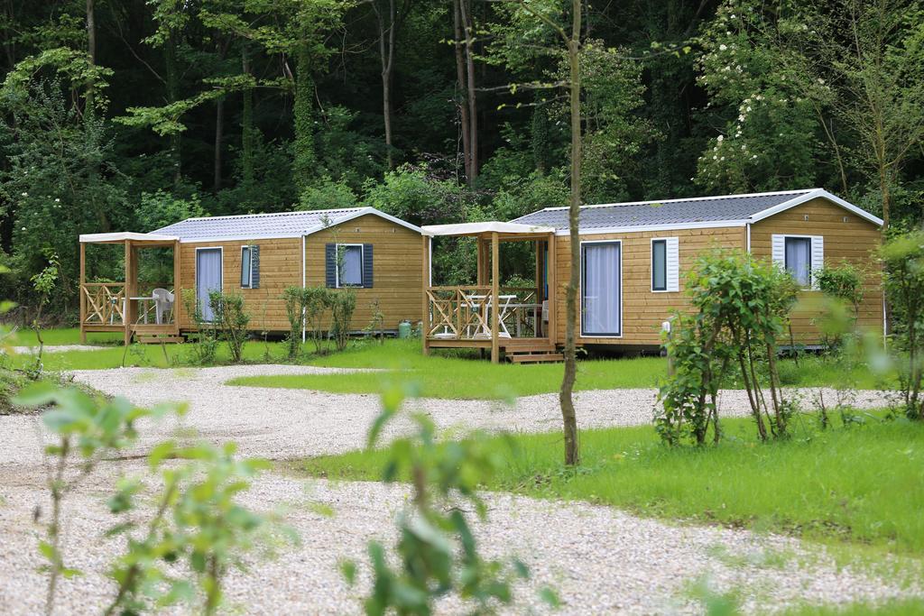 Camping Le Val De Trie Béhen Exterior foto